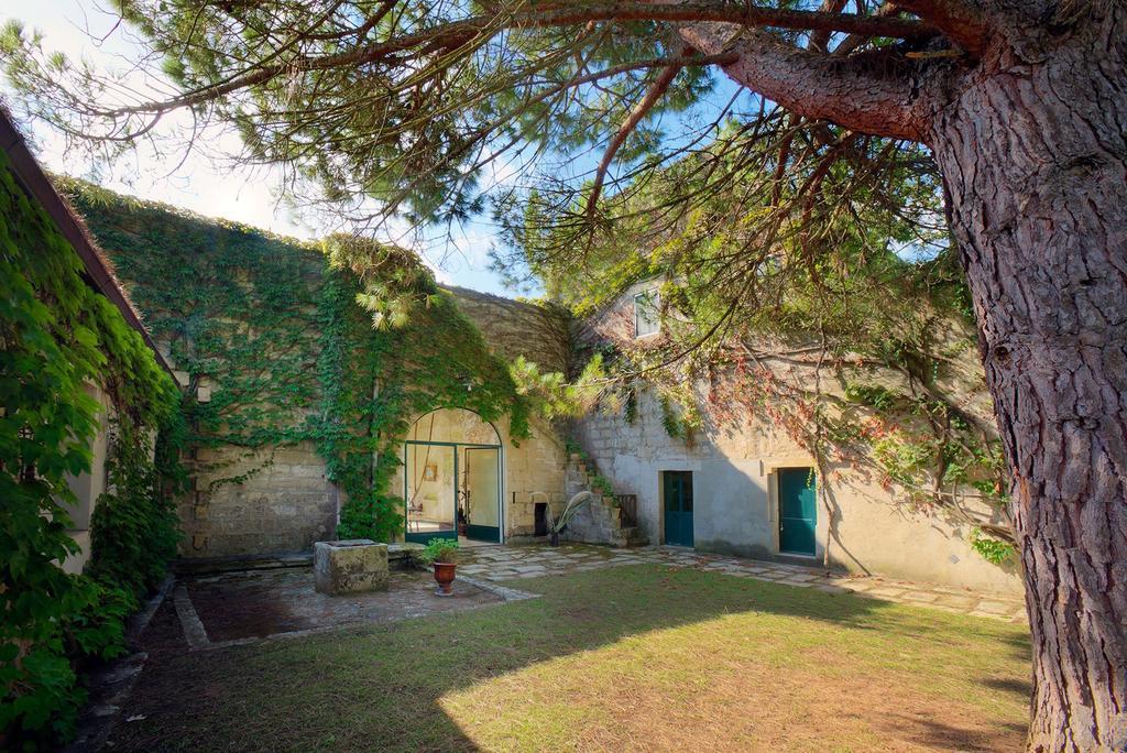 Tenuta Sant'Andrea Giuggianello Εξωτερικό φωτογραφία