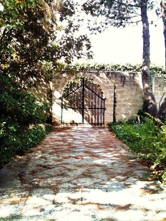 Tenuta Sant'Andrea Giuggianello Εξωτερικό φωτογραφία